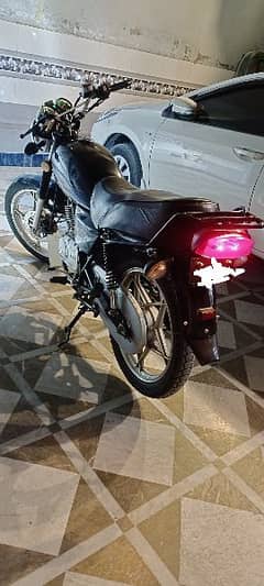 Suzuki Gs 150 SE