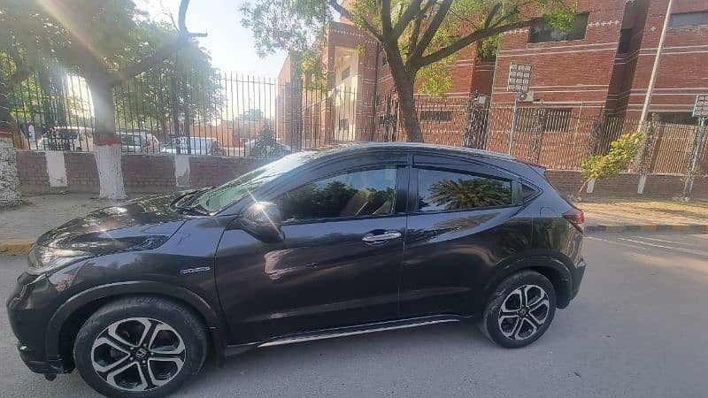 Honda Vezel 2016 13