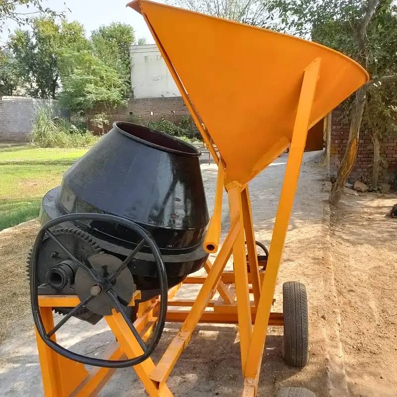 Concrete mixer machine اک فیکٹری کی تمام مشینری دستاب ہے۔ 4