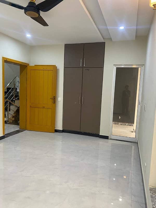 HOUSE FOR SALE MULTIO B17 ISLAMABAD 4