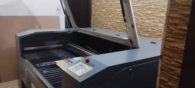 CO2 laser cutting machine acrylic wood cutting