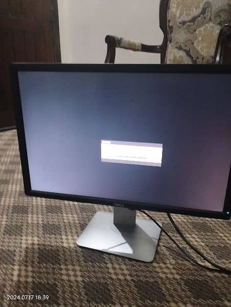 Dell Monitor Ultra Sharp U2412M 24" 0