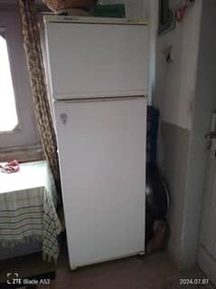 Indesit fridge for sale 0