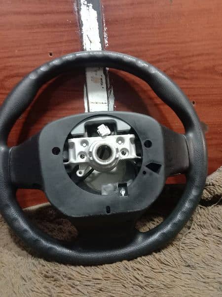 Toyota Vitz steering wheel multimedia 3