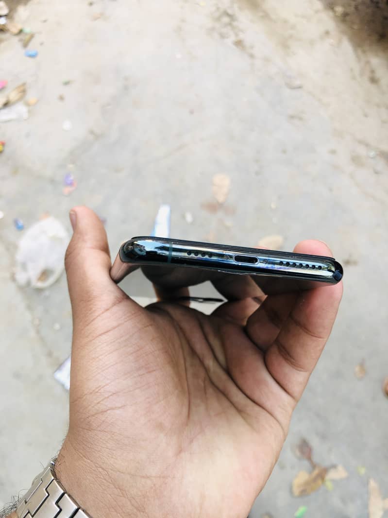 Iphone 11 pro max non pta 64gb factory unlock 2