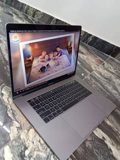 Apple MacBook Pro Core i7, 15.4" inch, 2017 Model