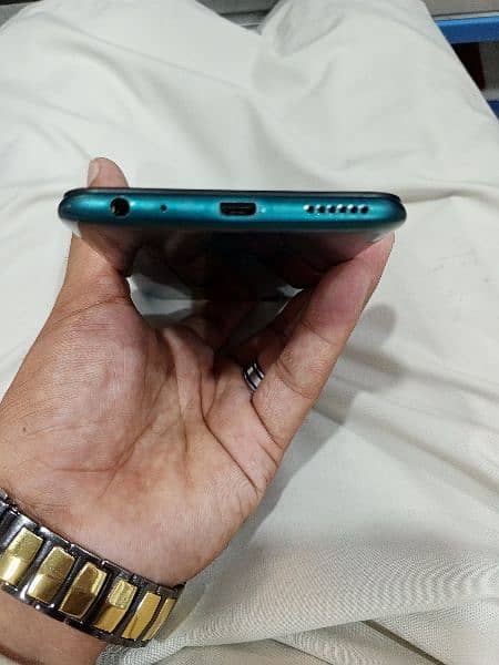 vivo y1s 5