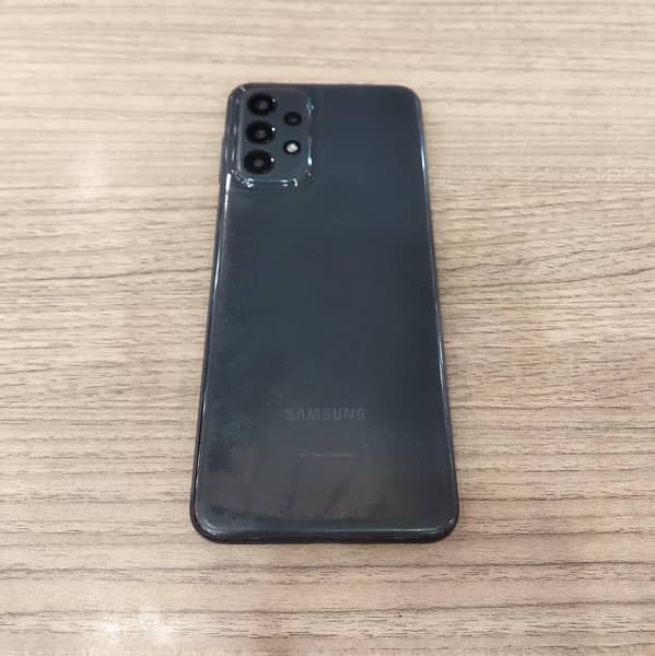 Samsung a23 6/128 3