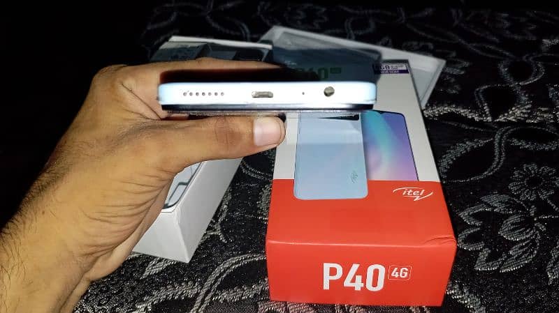 ITEL P40 Condition 10/10 & Box with Charger mobile all ok 1