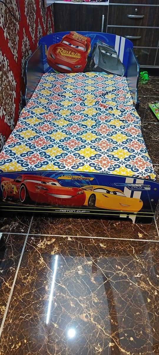 *Kids bed /kids car bed/Kids bed AVAILABLE * final price 0