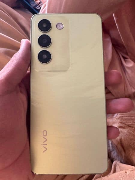 Vivo y 100 3