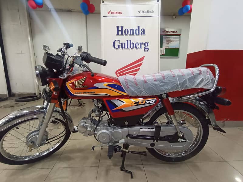 Honda NEW CD 70 2025 MODEL 1