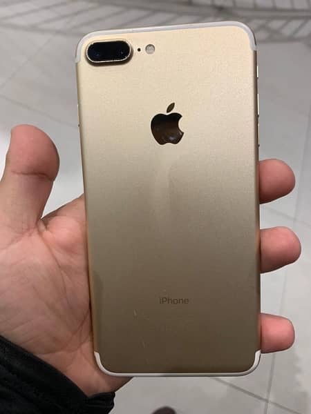 IPhone 7plus Gold Colour 2