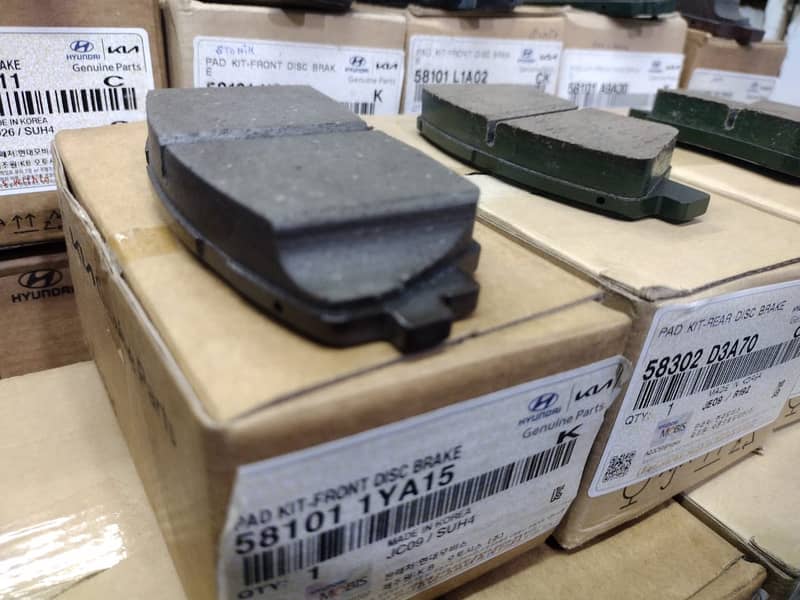 Genuine KIA/Hyundai Brake Pads Sportage/ 58302d3a70 58101d3a11 7