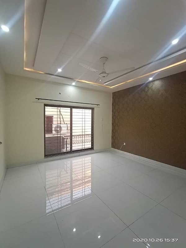 1 Kanal Double Unit With 2 Servant Quarter Full House Available For Rent in DHA Phase 1 Block A 8