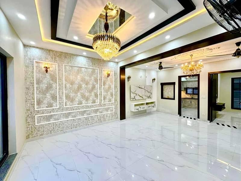 5 Marla Beautiful House For Sale In Jinnah Block Super hot Location Bahria Town Lahore Meting With Owner 5