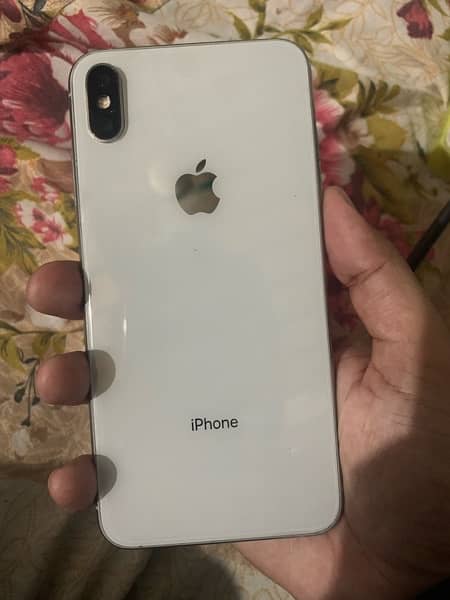 Iphone xsmax 64gb non pta (zong sim working) 0