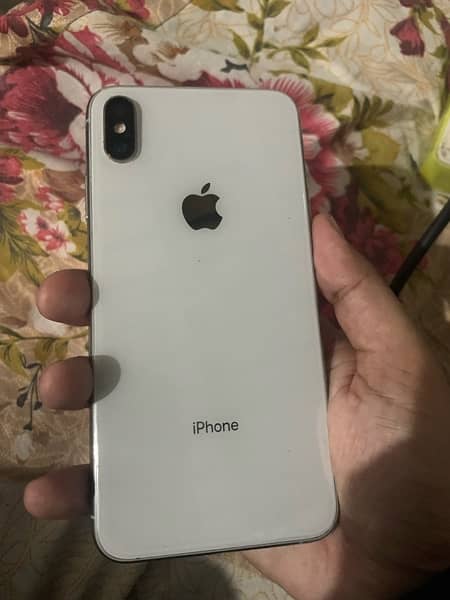 Iphone xsmax 64gb non pta (zong sim working) 2