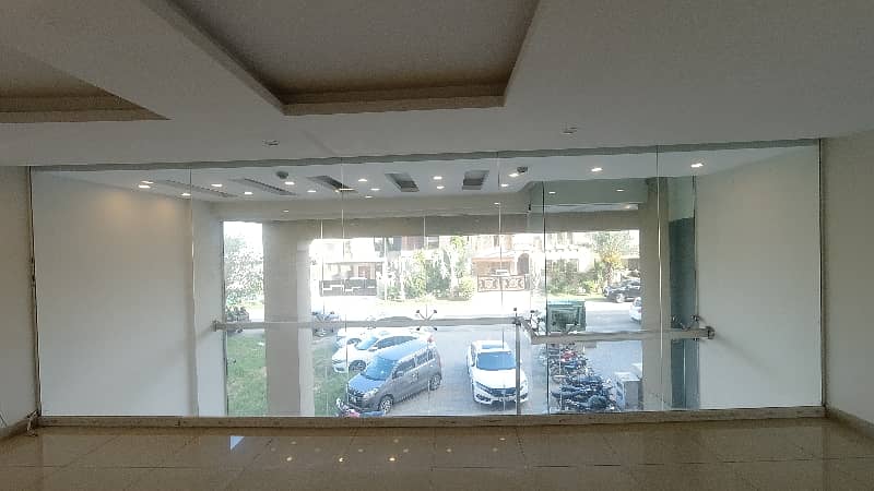 Buying A Prime Location Office In DHA Phase 6 Main Boulevard Lahore? 7