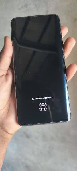 One plus 7 pro condition 10/10 dual sim pta approved 8/256 2