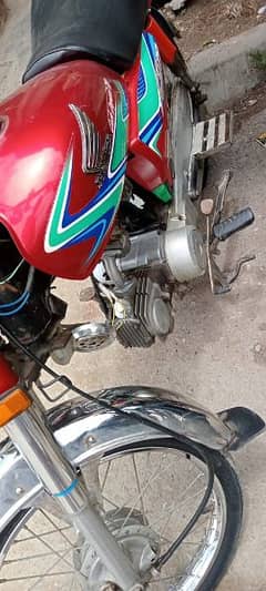 Honda 70 cc model 2018 Karachi number first owner 0306/00/32/344