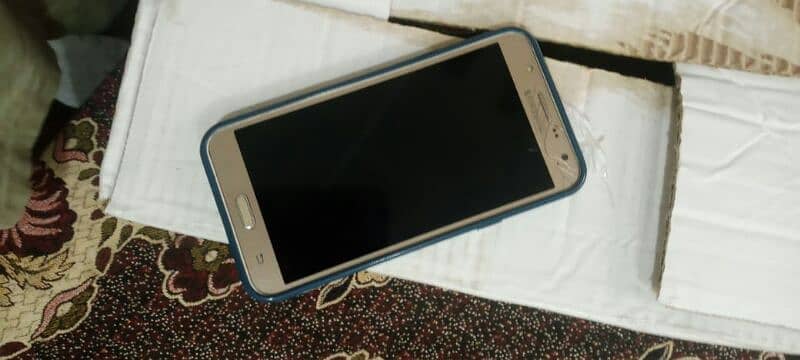 samsung glaxy j7 16 gb 0