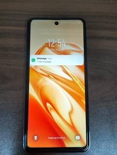 Infinix Hot 40i 4+4 / 128GB 0