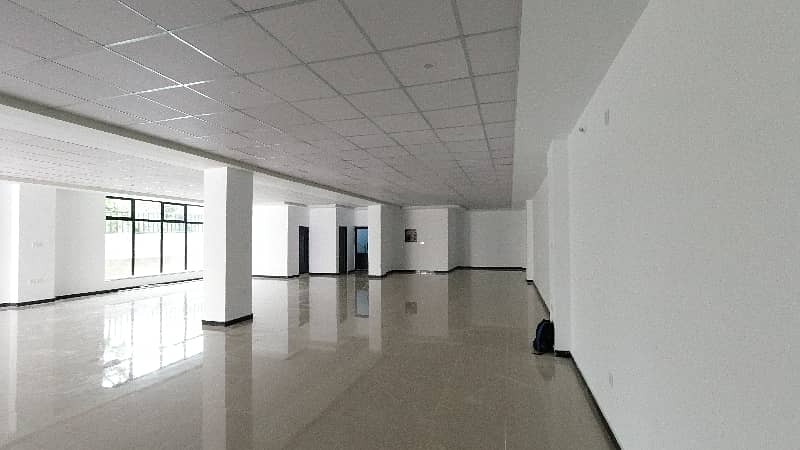 Prime Location 7000 Square Feet Office Available In G-8/1 For rent 11