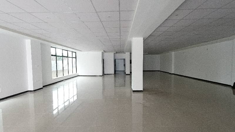 Prime Location 7000 Square Feet Office Available In G-8/1 For rent 17