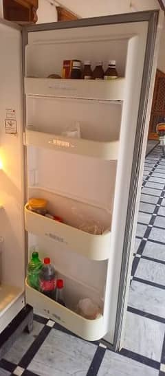 Dawalance fridge