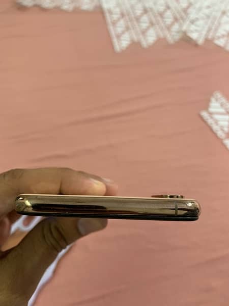 iphone xsmax 64gb/256gb pta approved 3