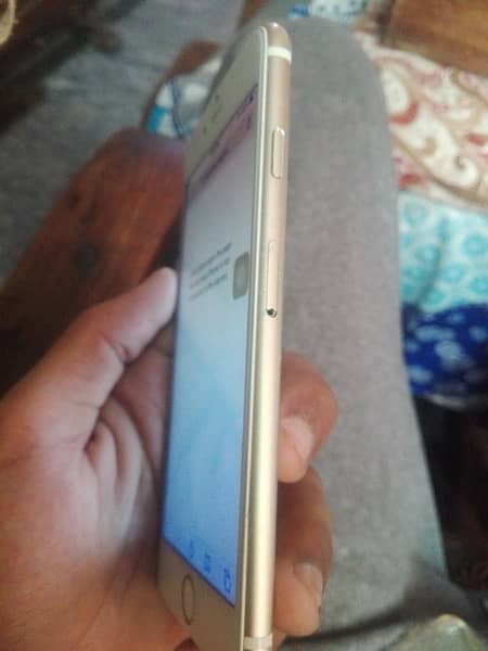 iPhone 6s non pta contact me on WhatsApp 03187532996 2