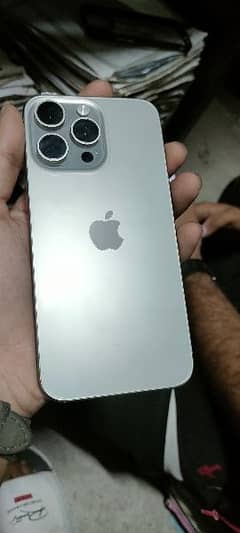 Iphone 15 Pro Max 0