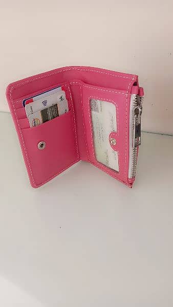 Bifold ladies leather wallet,card holder,coins safety zipper 2