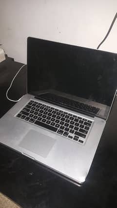 Apple MacBook Pro 15"