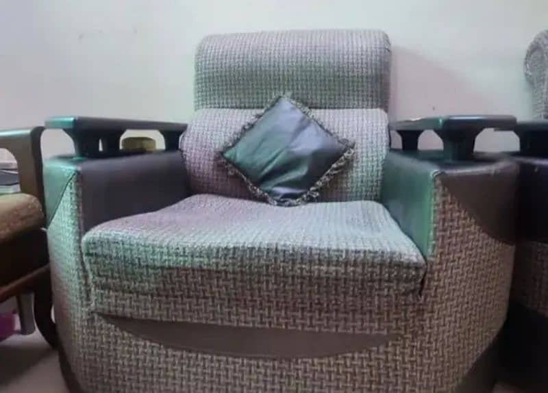 SOFA SET 3+2+1 FOR SALE ( CONTACT NOW ) 2