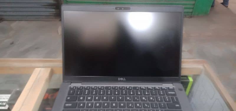 Dell 5400 core i5 8th gen laptop 4