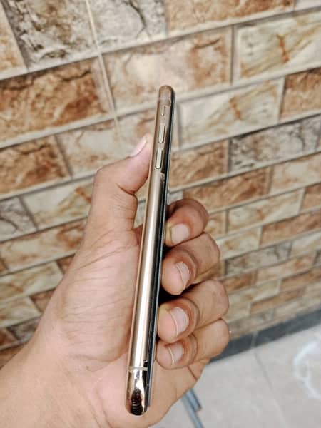 iPhone XS goldan (64gb)non pta 3