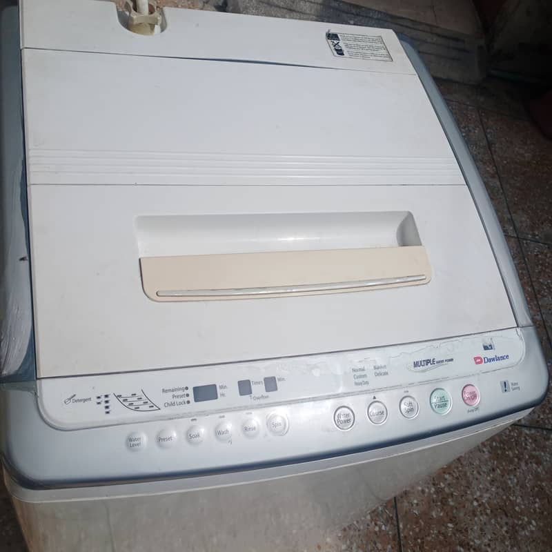 Dawlance Automatic Washing machine 1