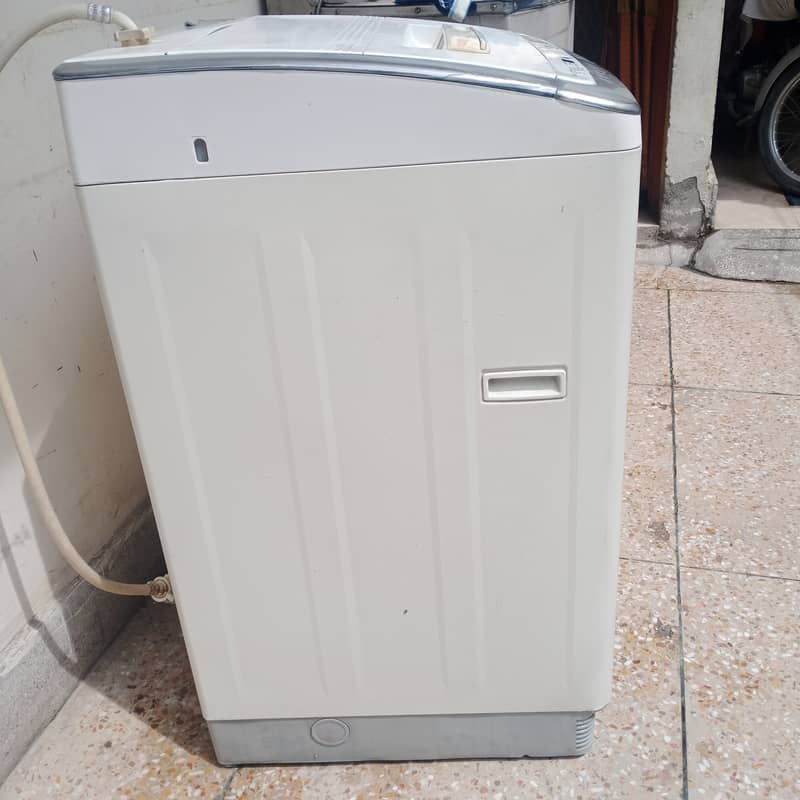 Dawlance Automatic Washing machine 4