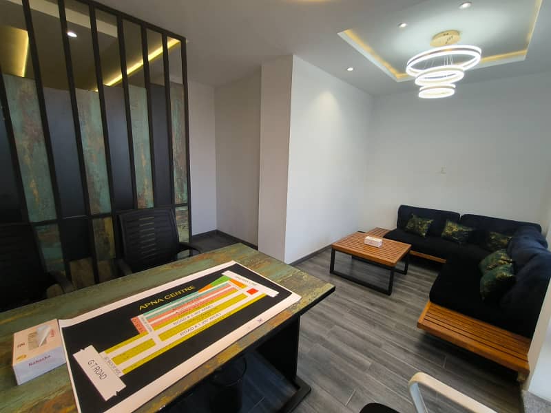 Furnished 2000 Sq Ft Office Floor Near UCP Johar Town 2