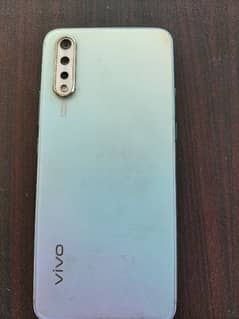 vivo S1 well condition cell phone