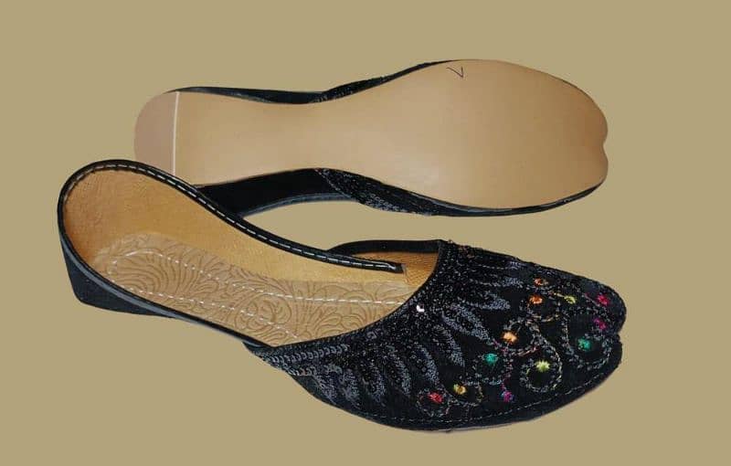 Khussa / Ladies khussa / Women stylish khussa for sale 5