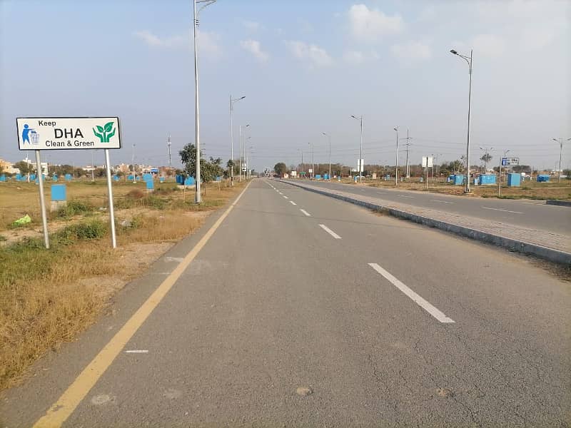 Direct 5 Marla Plot Prime Location Investor Rate In DHA 9 Town Lahore 10