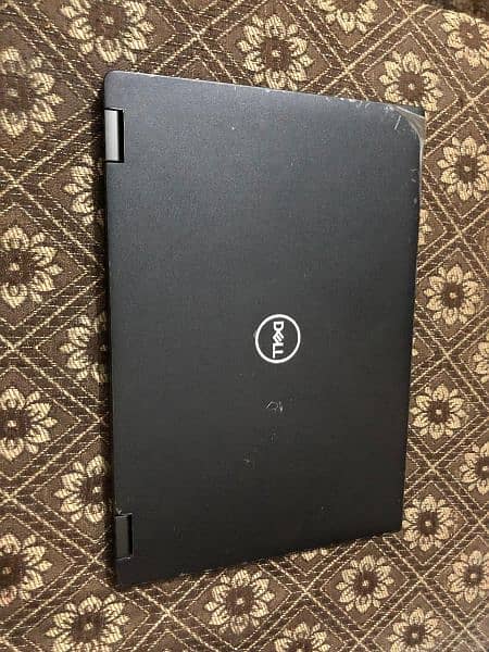 Dell Latitude 7390 0