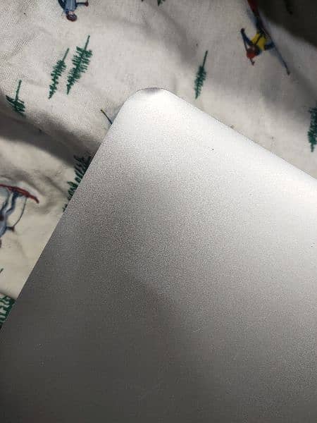 Macbook Air 2014. . 8gb. . 500gb. . All ok. . 4