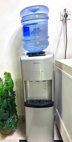 Dawlance water dispenser