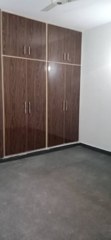 D Type Flat Available For Rent In G11 6