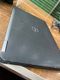 Dell Latitude E7270