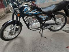 Suzuki GS 150 Special edition